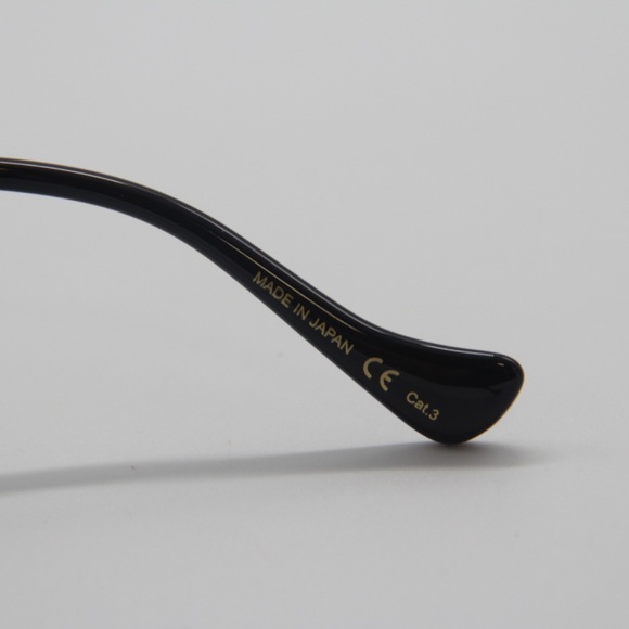 LIKE NEW GUCCI GG1089SA 001 + CHAIN WOMEN’S SUNGLASSES GUCCI GG1089SA 001 - Picture 12 of 12